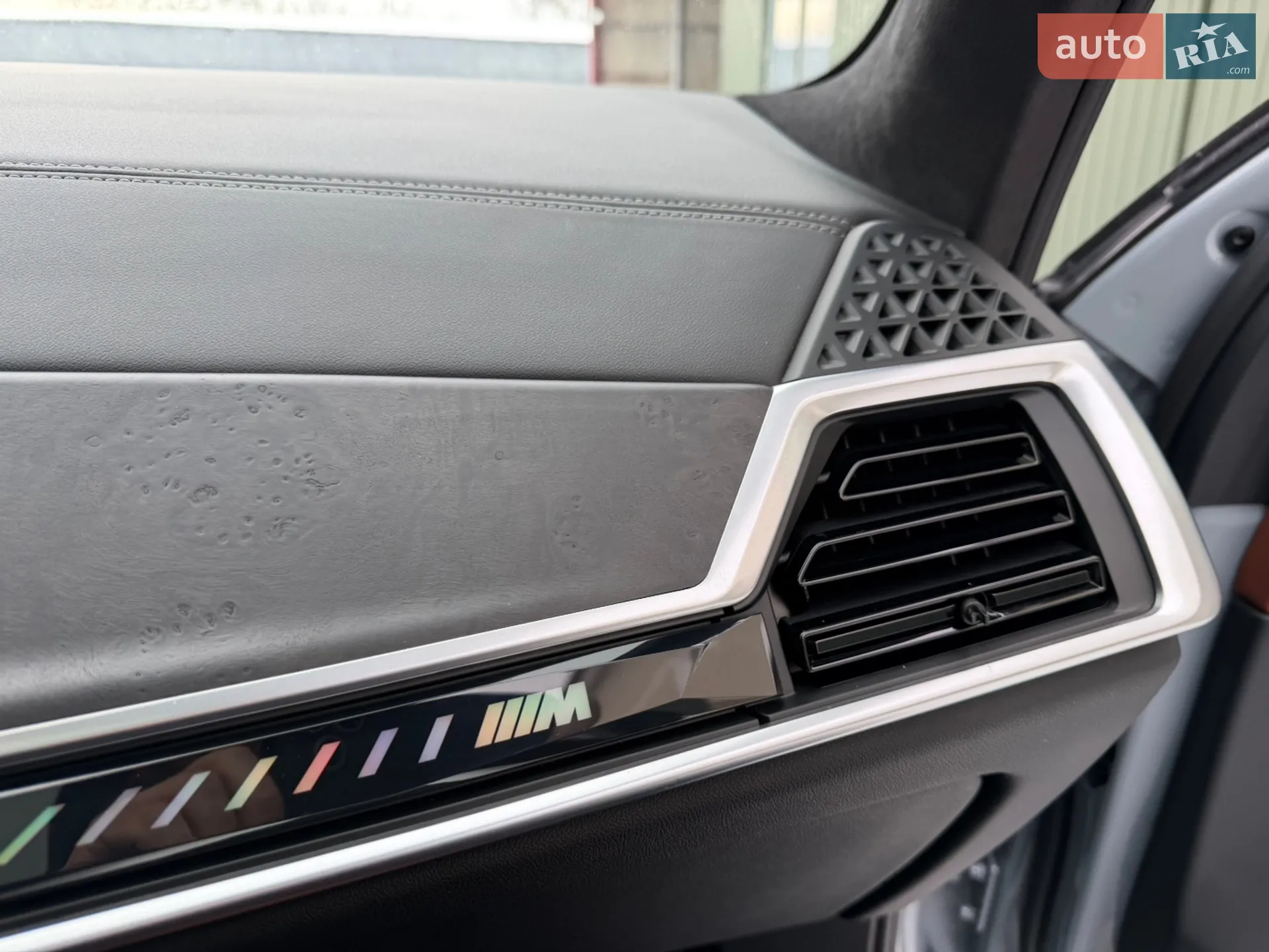 2024 BMW X7 - мініатюра 81