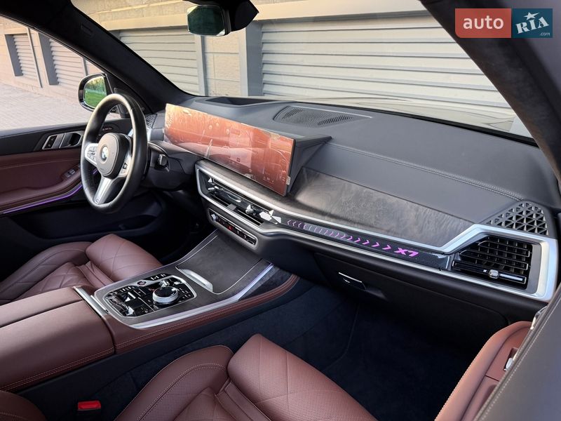 Позашляховик / Кросовер BMW X7 2023 в Києві фото 22 Позашляховик / Кросовер BMW X7 2023 в Києві