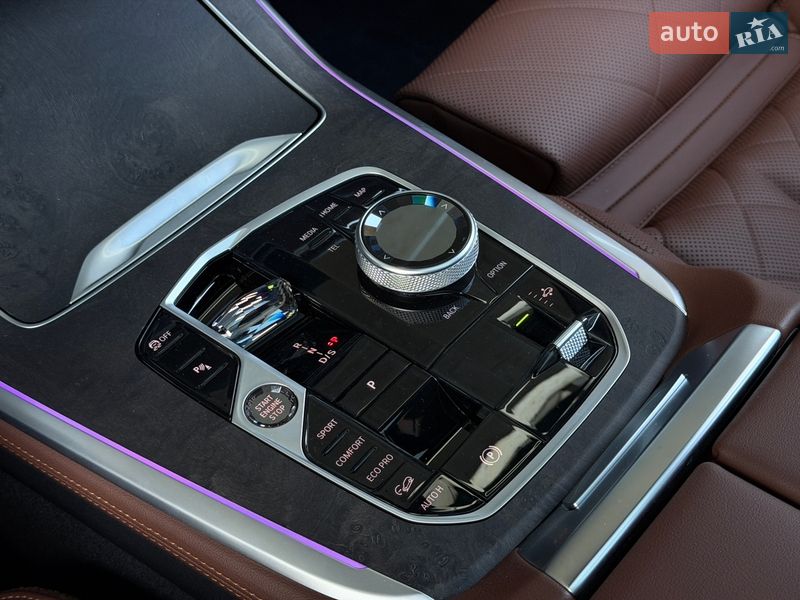 Позашляховик / Кросовер BMW X7 2023 в Києві фото 26 Позашляховик / Кросовер BMW X7 2023 в Києві