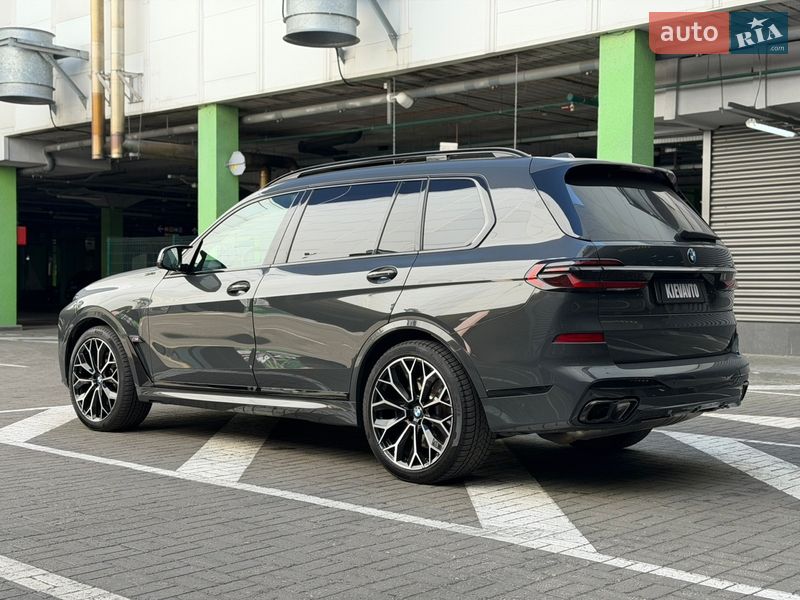 Позашляховик / Кросовер BMW X7 2023 в Києві фото 8 Позашляховик / Кросовер BMW X7 2023 в Києві
