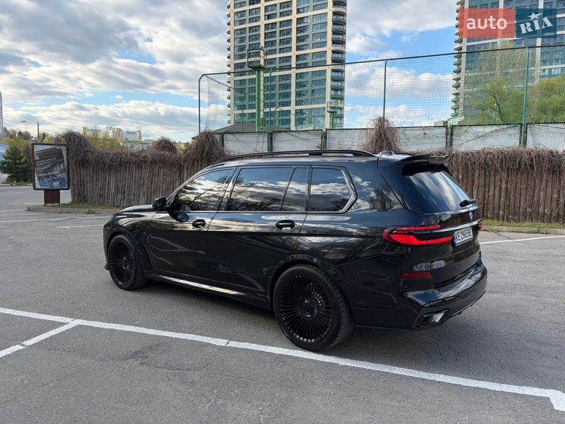Внедорожник / Кроссовер BMW X7 2025 в Днепре
