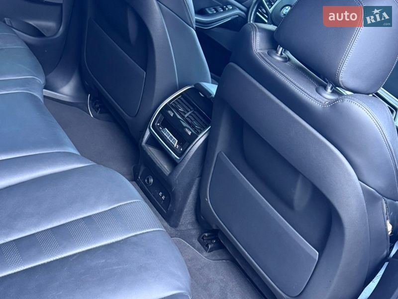 Позашляховик / Кросовер BMW X7 2022 в Києві