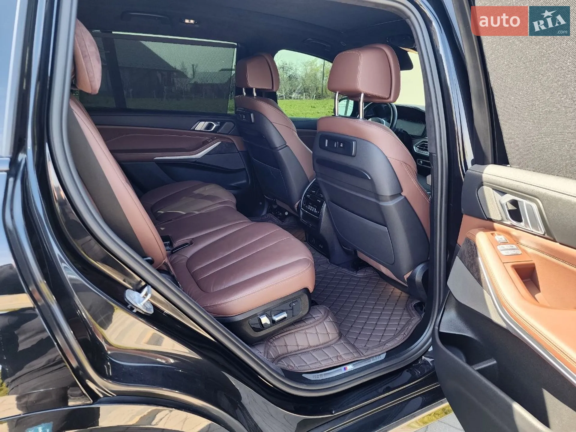 2019 BMW X7 - мініатюра 21
