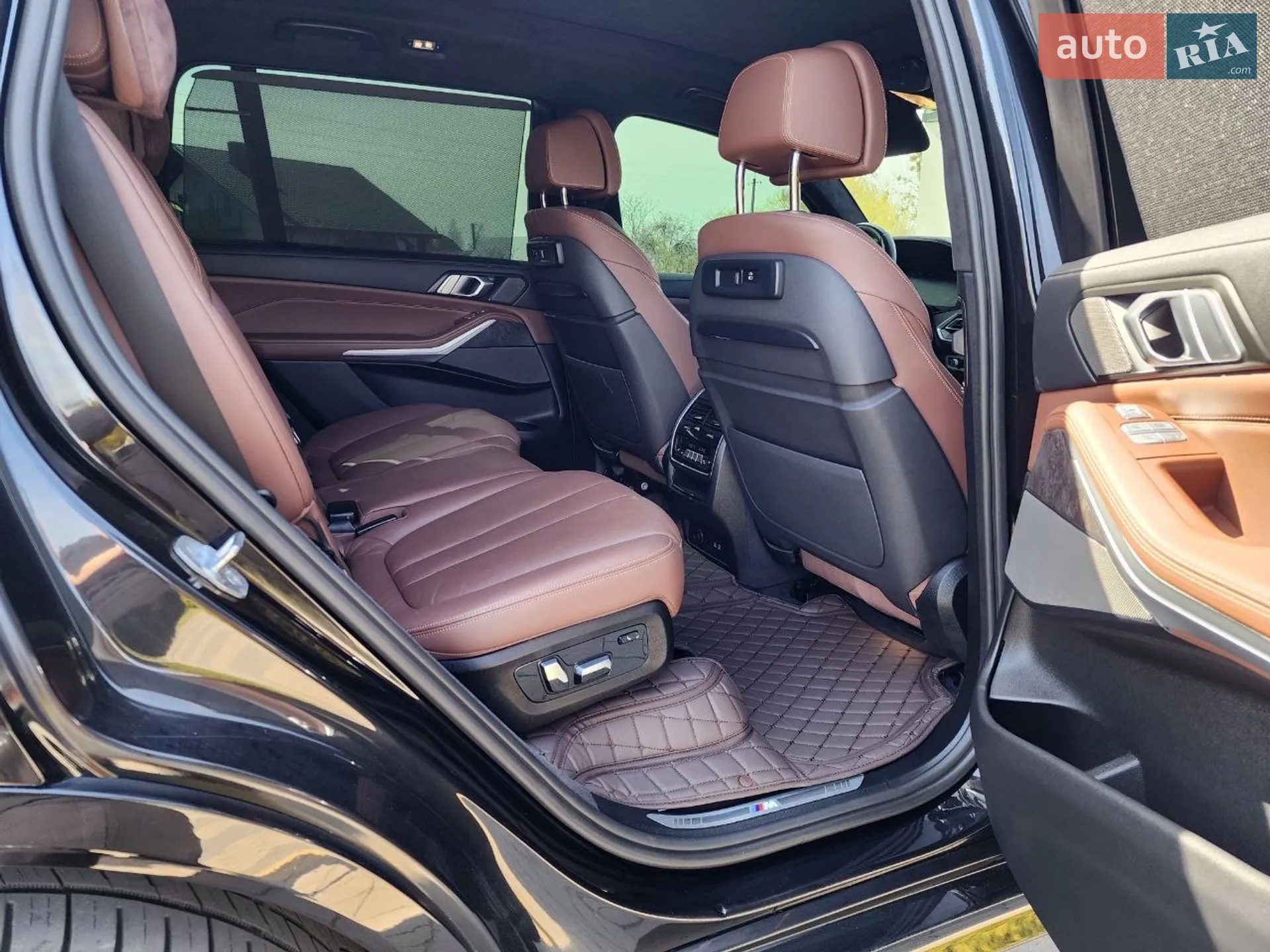 2019 BMW X7 - мініатюра 22
