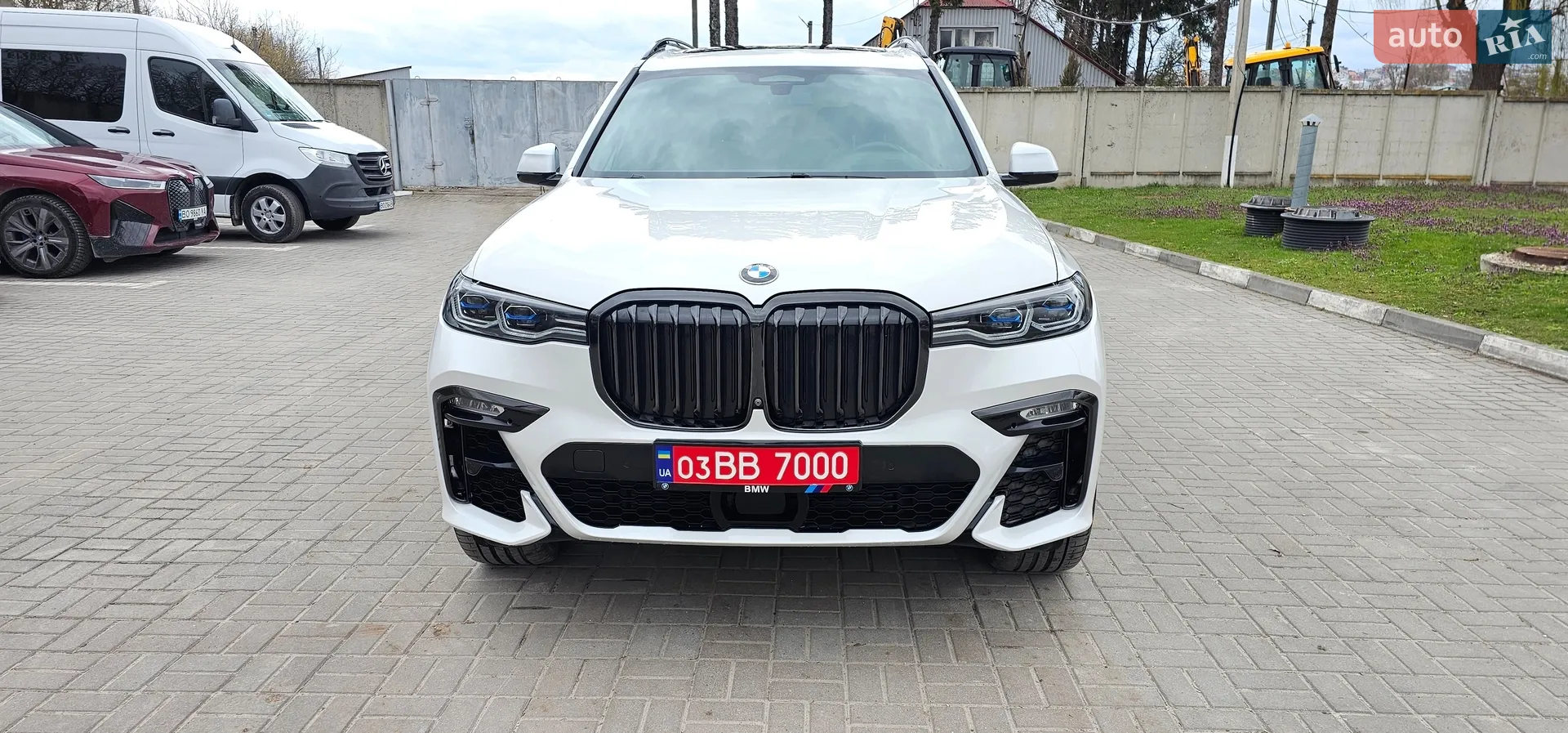2021 BMW X7 - мініатюра 134