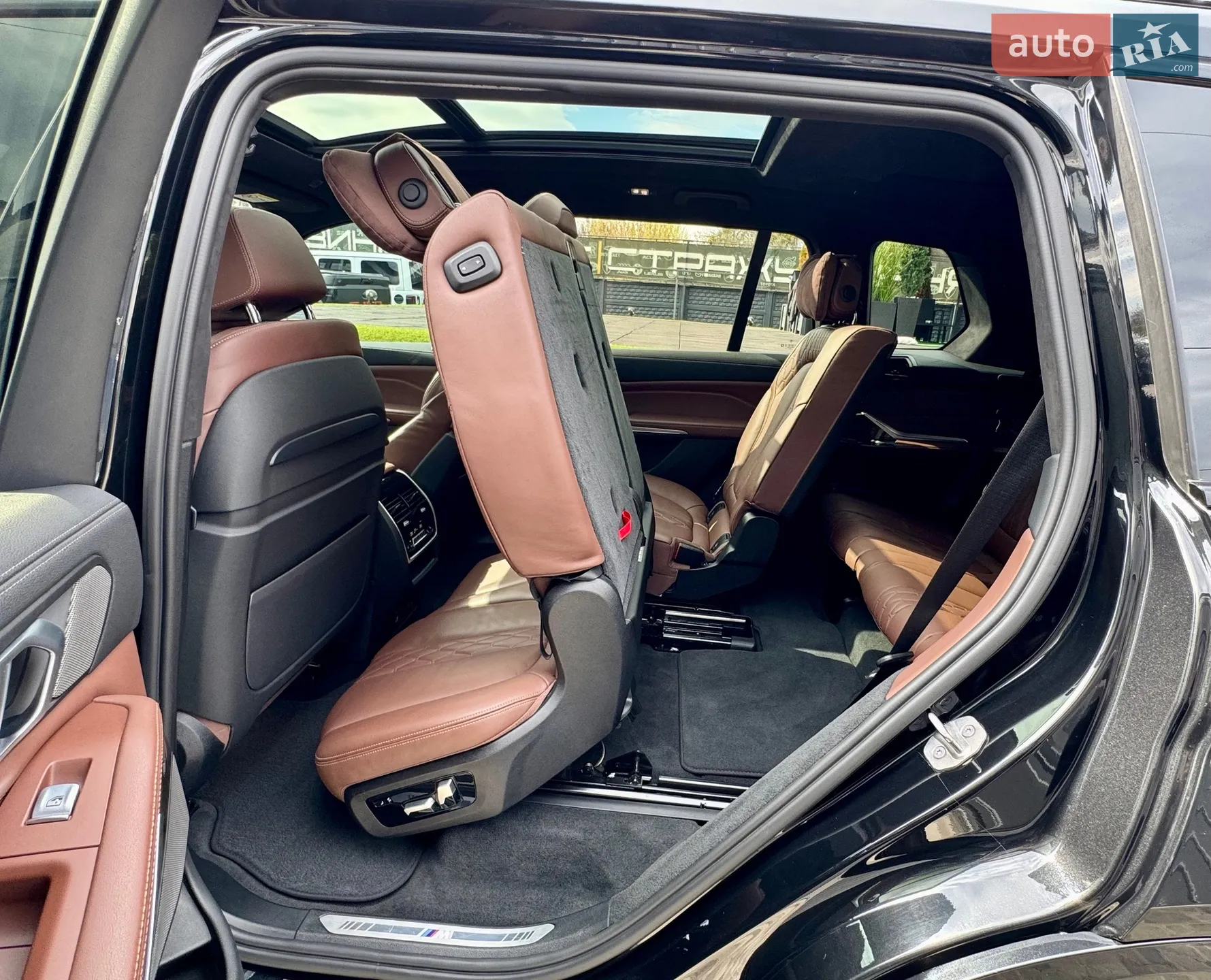 2021 BMW X7 - мініатюра 28
