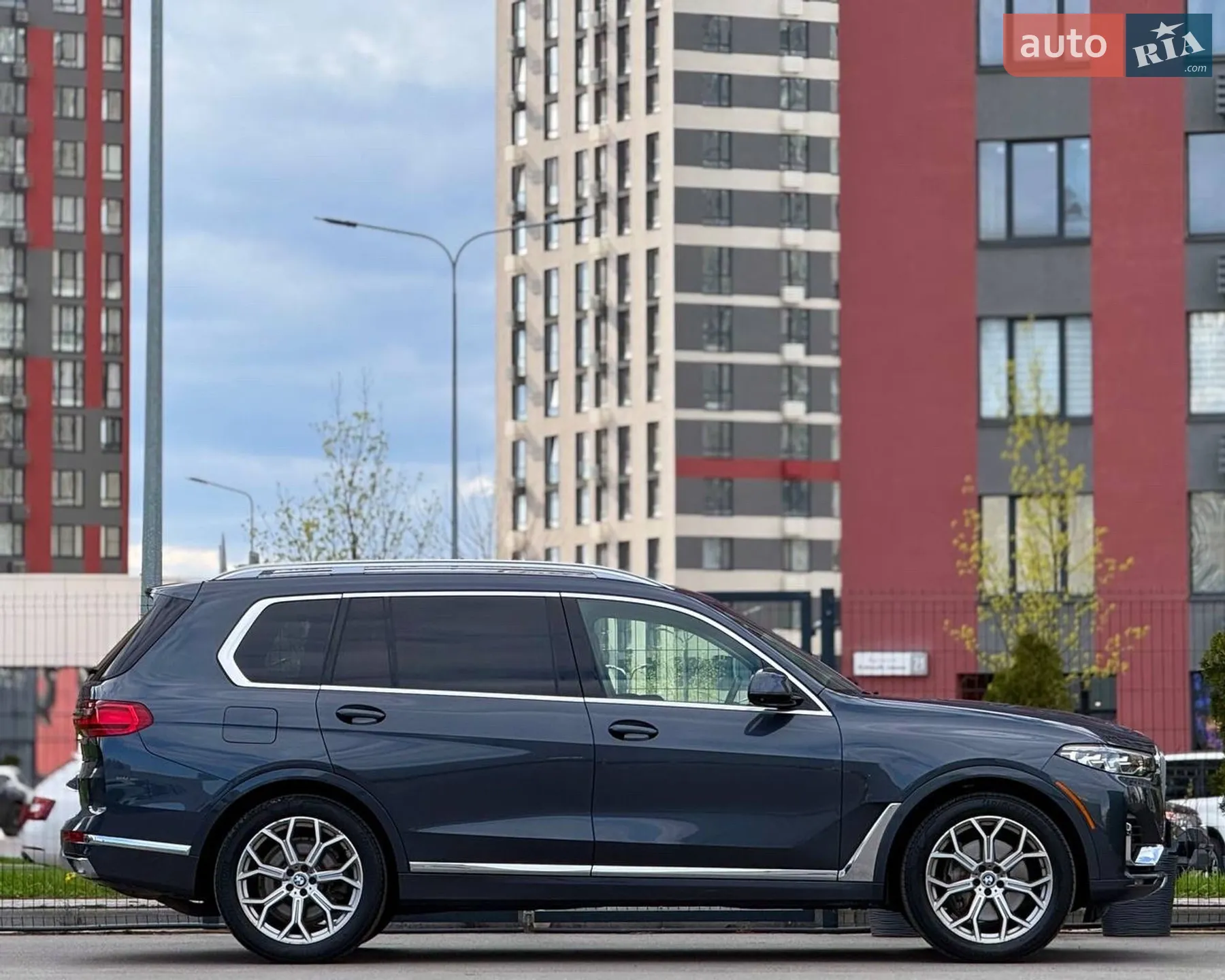 2019 BMW X7 - мініатюра 8
