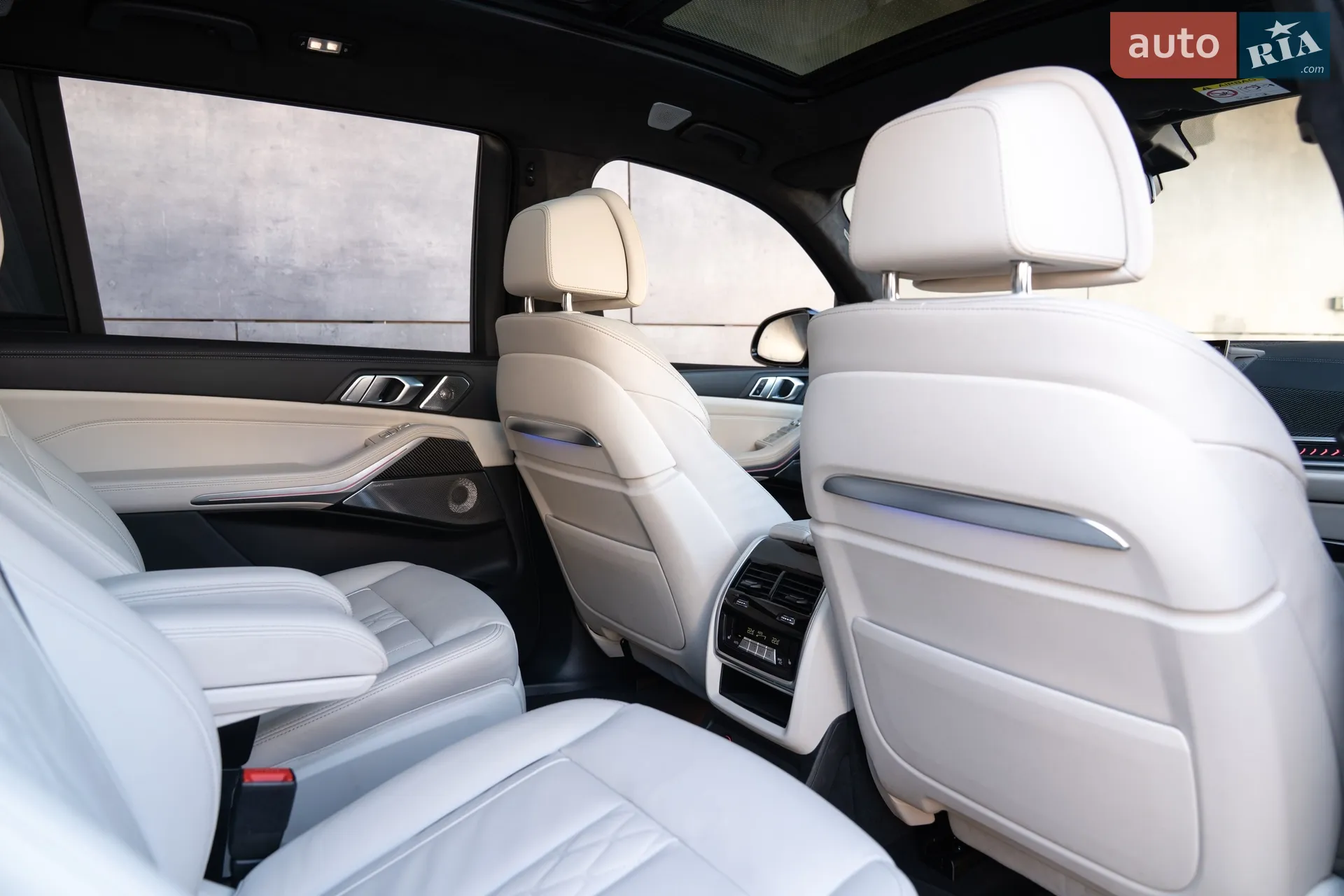 2023 BMW X7 - мініатюра 27