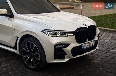Внедорожник / Кроссовер BMW X7 2022 в Киеве
