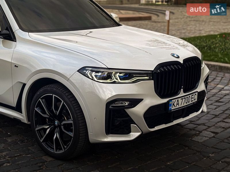 Внедорожник / Кроссовер BMW X7 2022 в Киеве