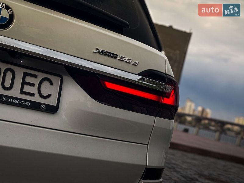 Внедорожник / Кроссовер BMW X7 2022 в Киеве
