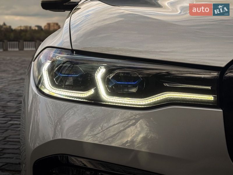 Внедорожник / Кроссовер BMW X7 2022 в Киеве