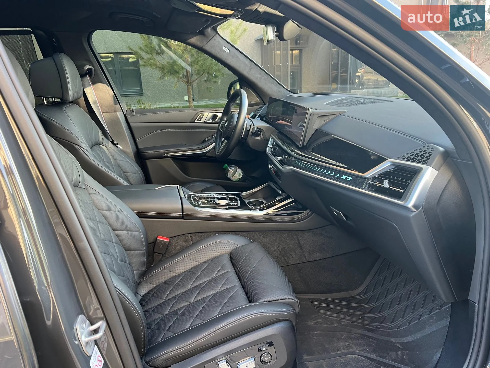 2023 BMW X7 - мініатюра 17