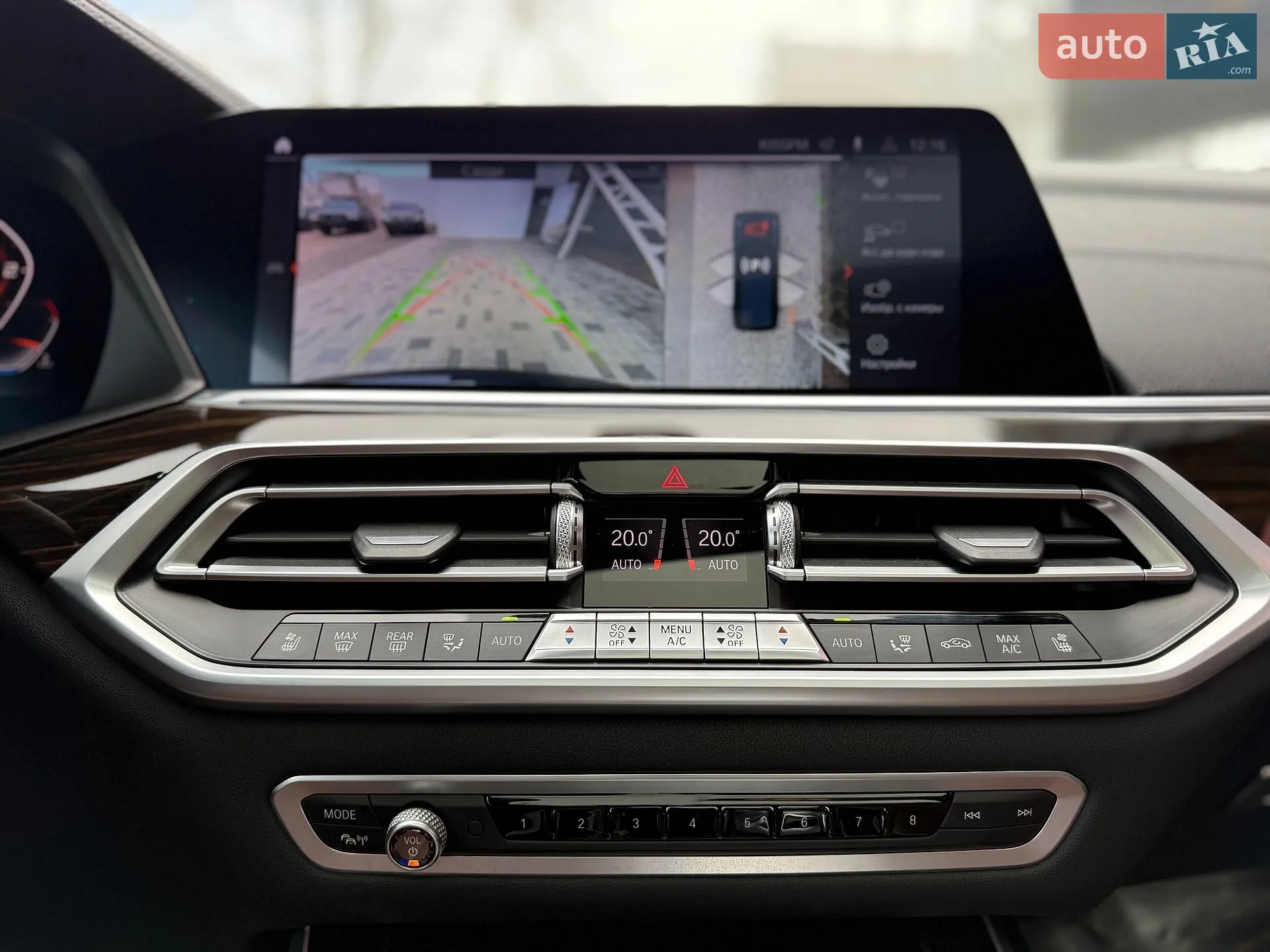 2020 BMW X7 - мініатюра 19