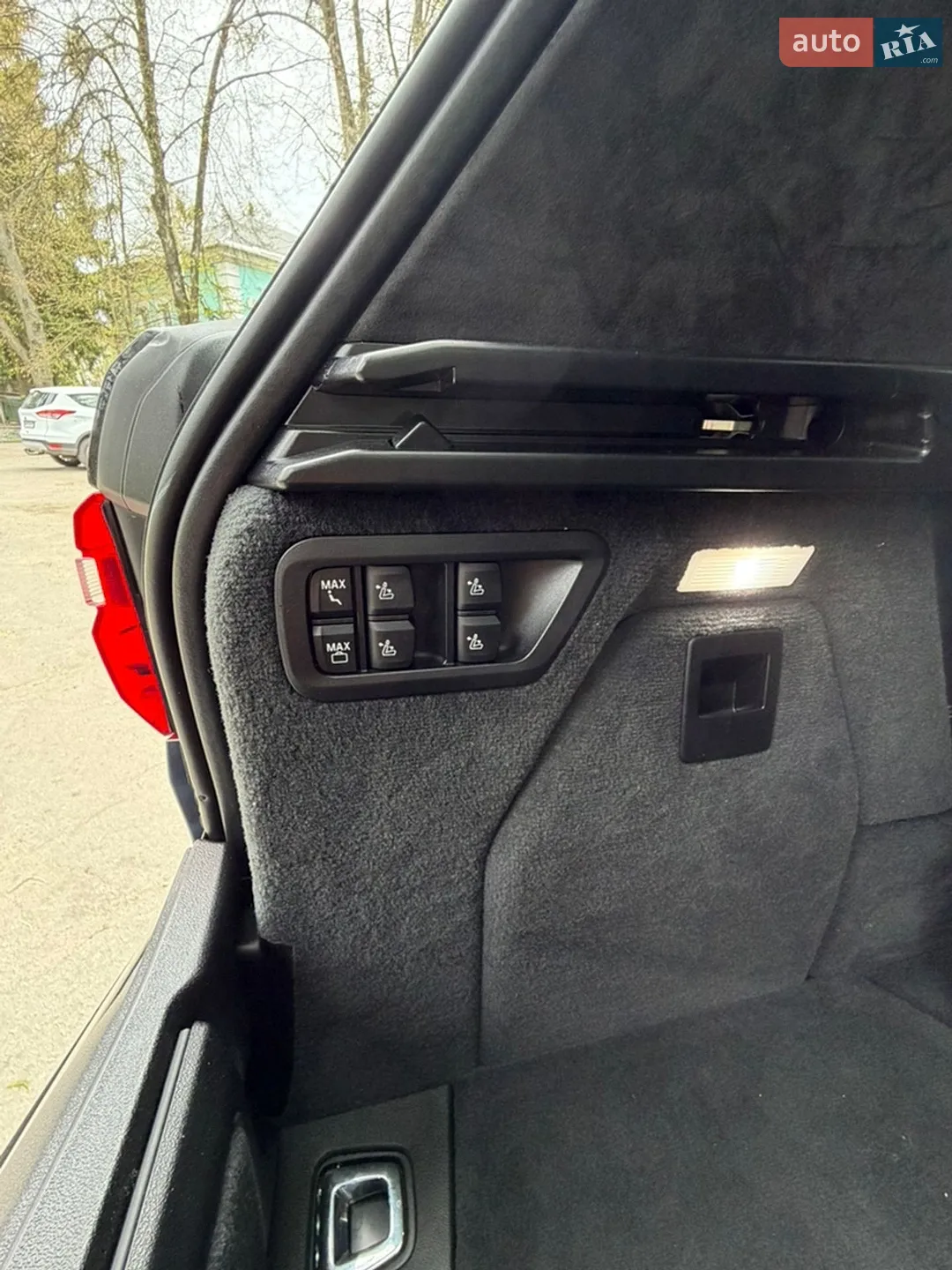 2019 BMW X7 - мініатюра 10
