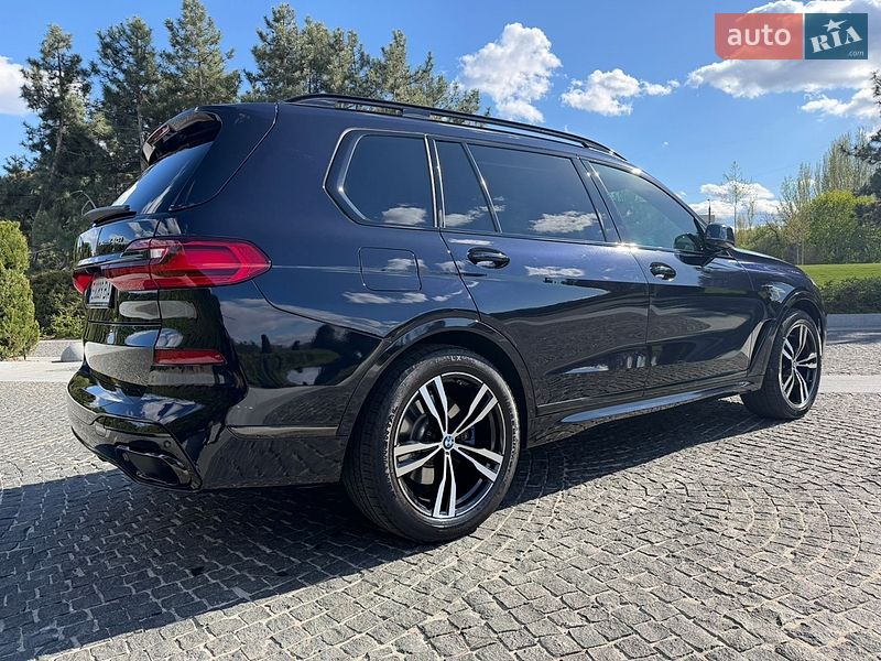 Внедорожник / Кроссовер BMW X7 2019 в Днепре
