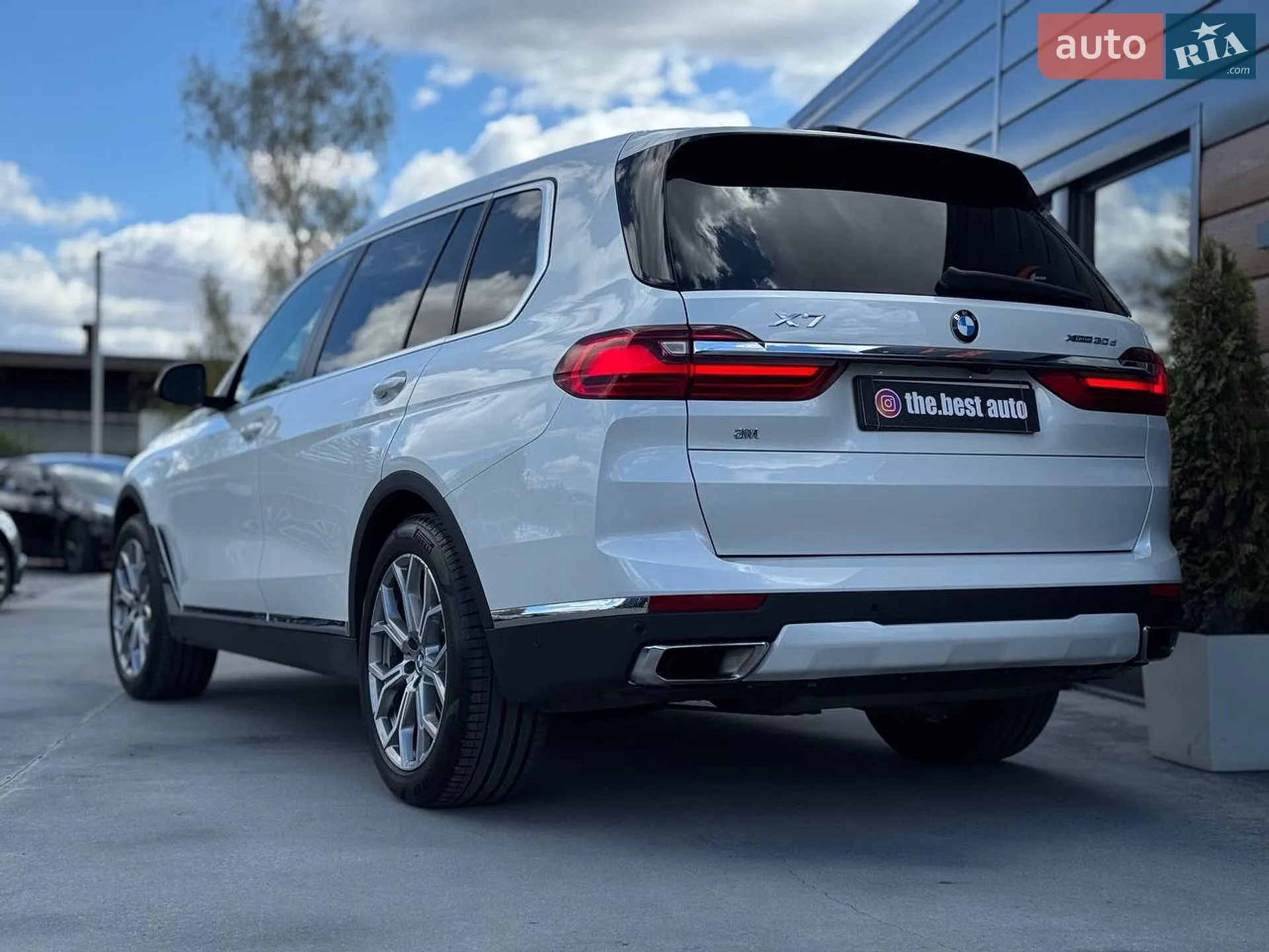 2020 BMW X7 - мініатюра 10