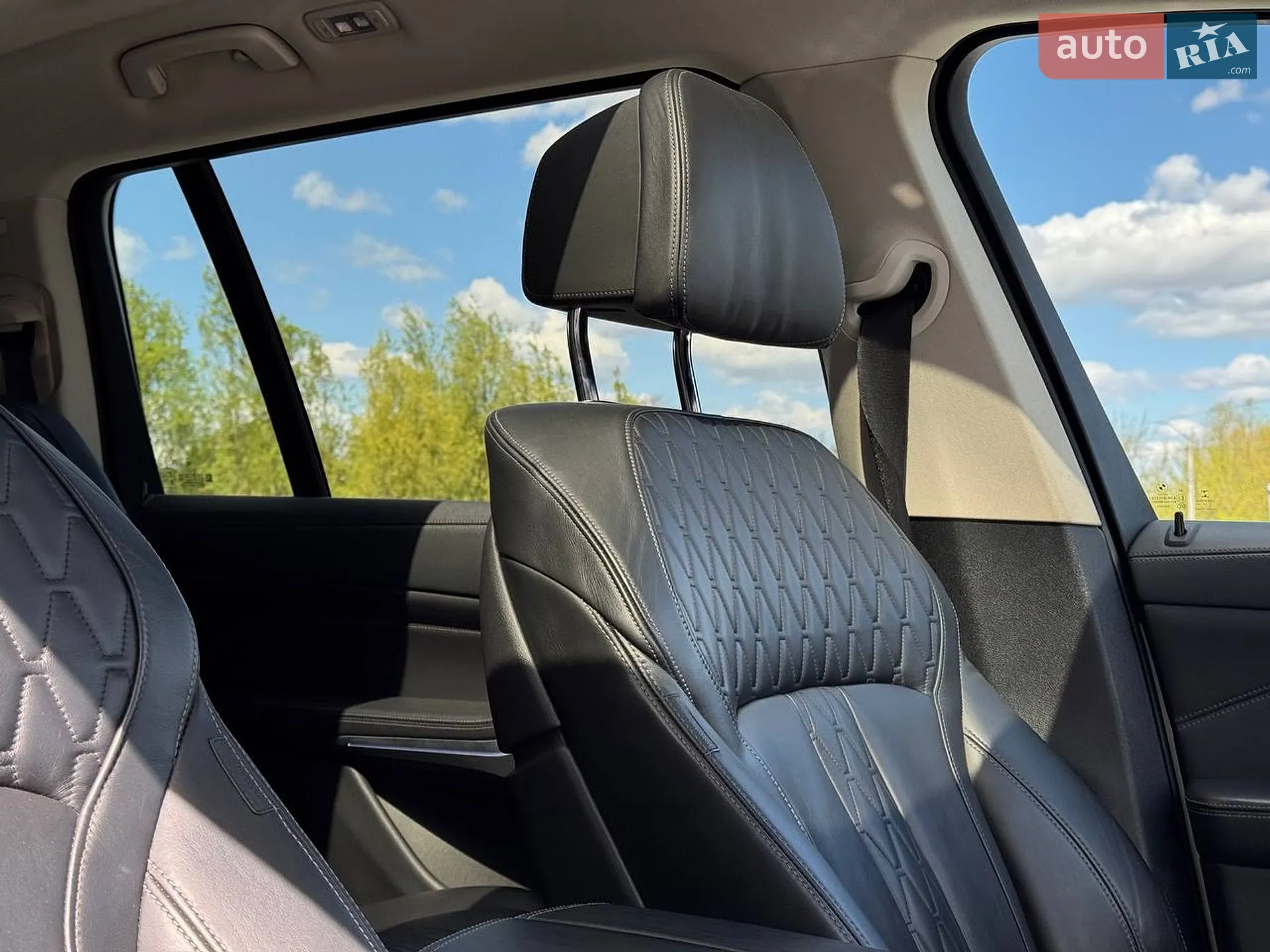 2020 BMW X7 - мініатюра 99