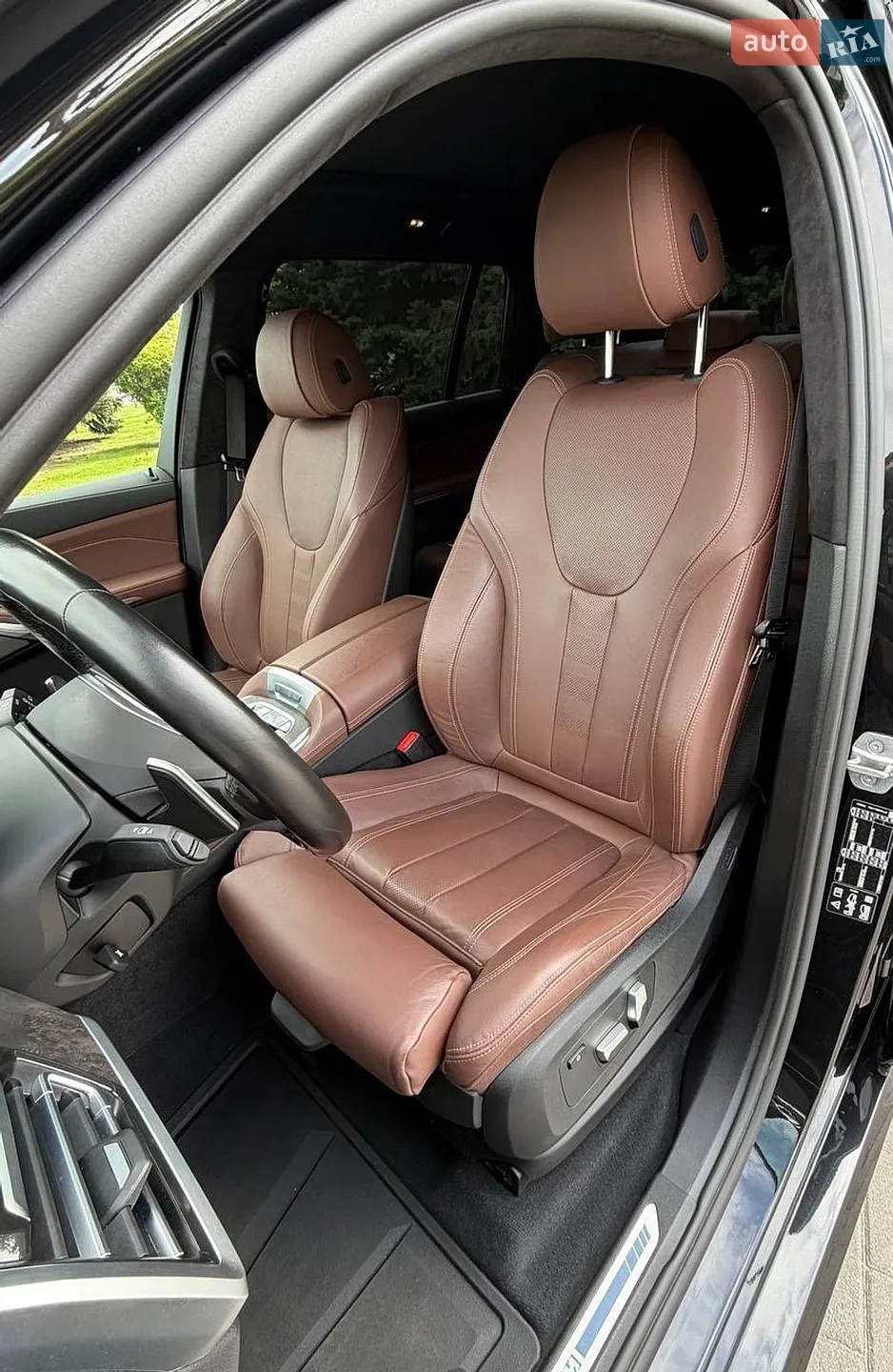 2022 BMW X7 - мініатюра 26