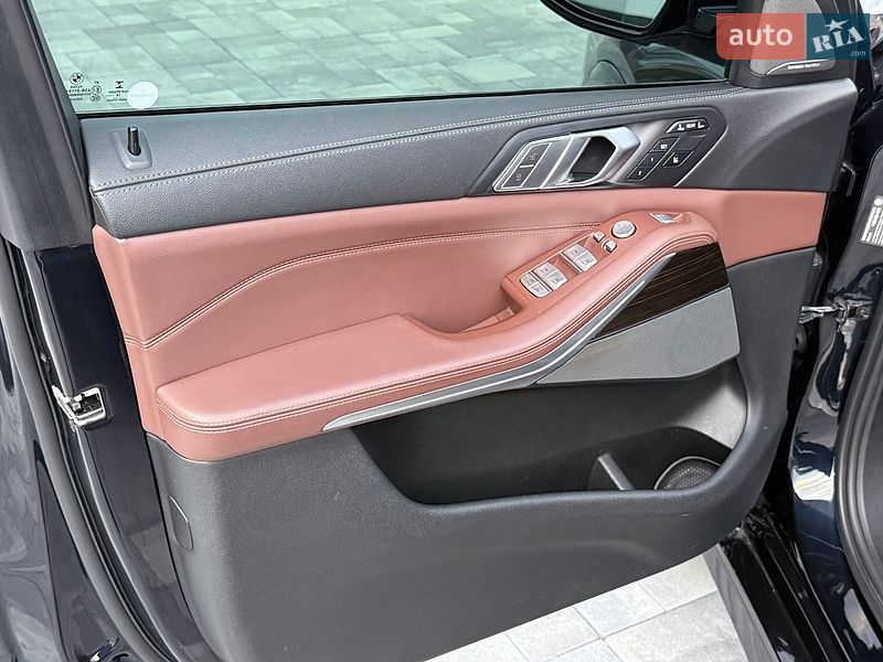 Внедорожник / Кроссовер BMW X7 2019 в Киеве