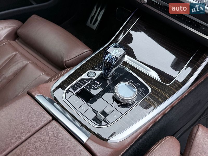 Внедорожник / Кроссовер BMW X7 2019 в Киеве