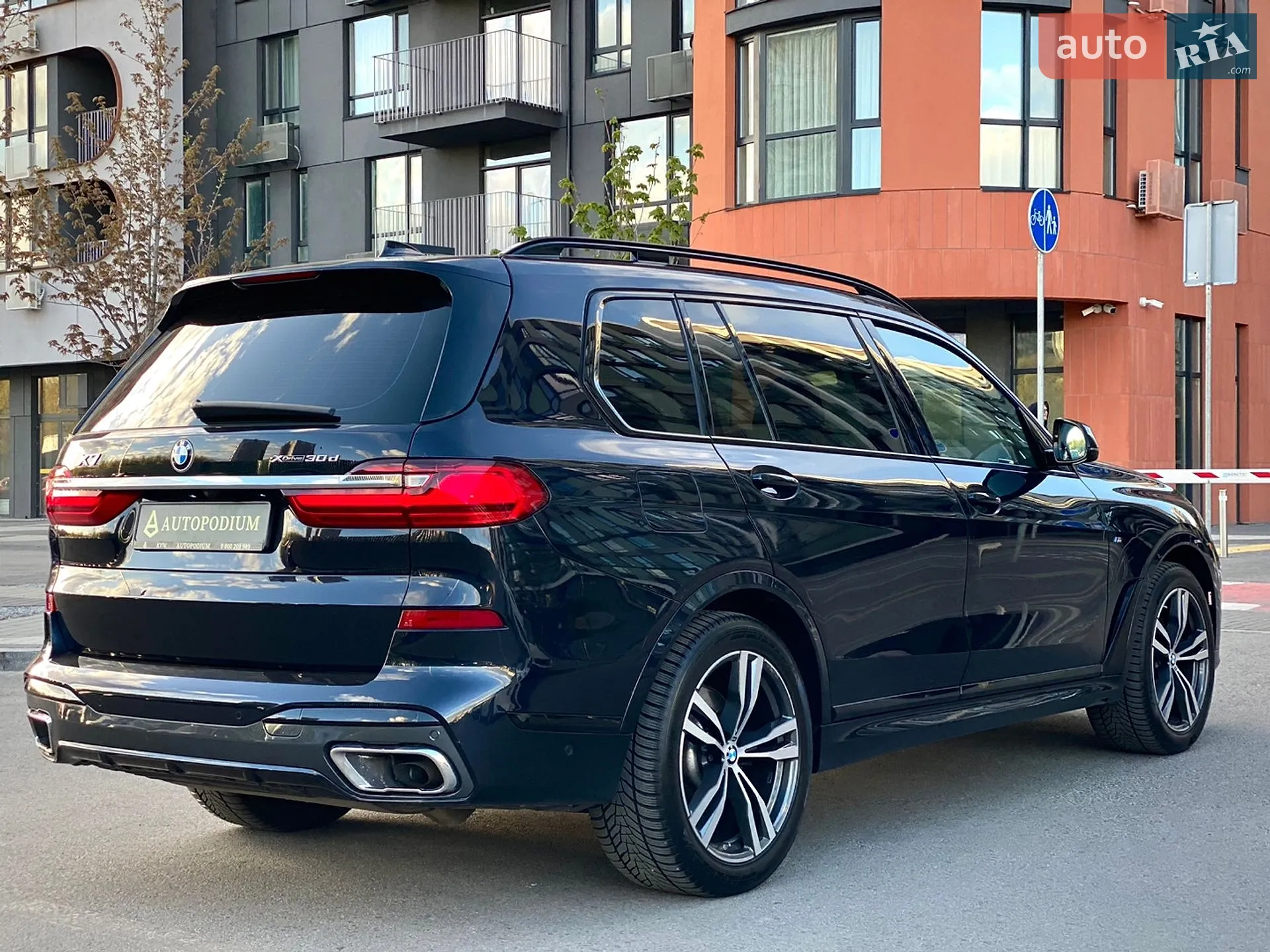 2022 BMW X7 - мініатюра 10