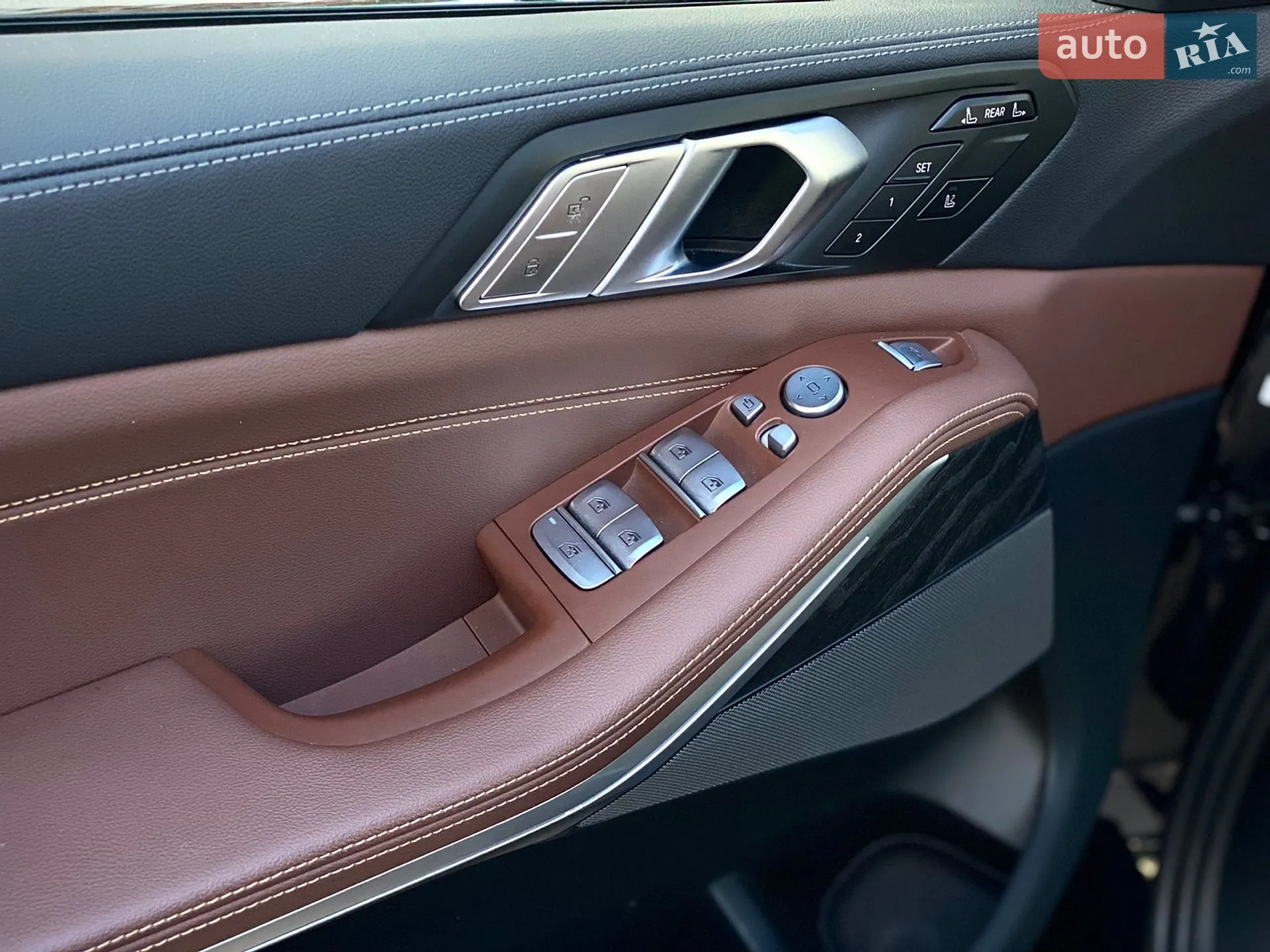 2022 BMW X7 - мініатюра 17