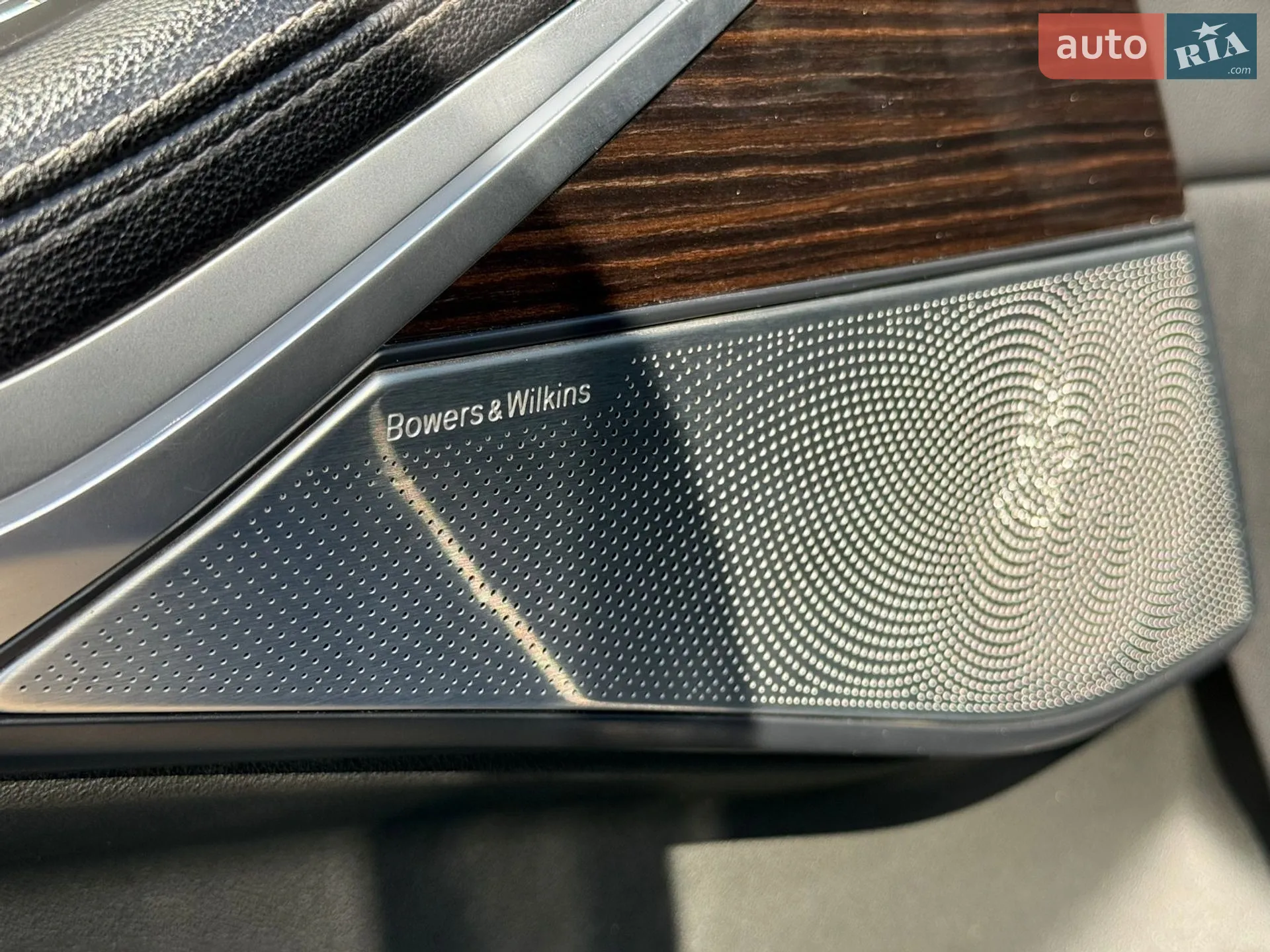 2020 BMW X7 - мініатюра 16