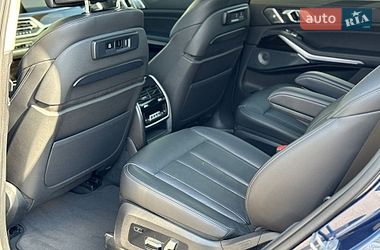 Внедорожник / Кроссовер BMW X7 2020 в Киеве