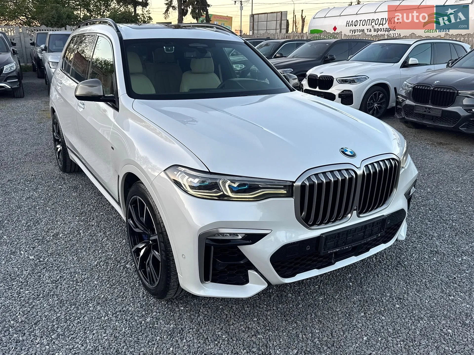 2019 BMW X7 - мініатюра 35