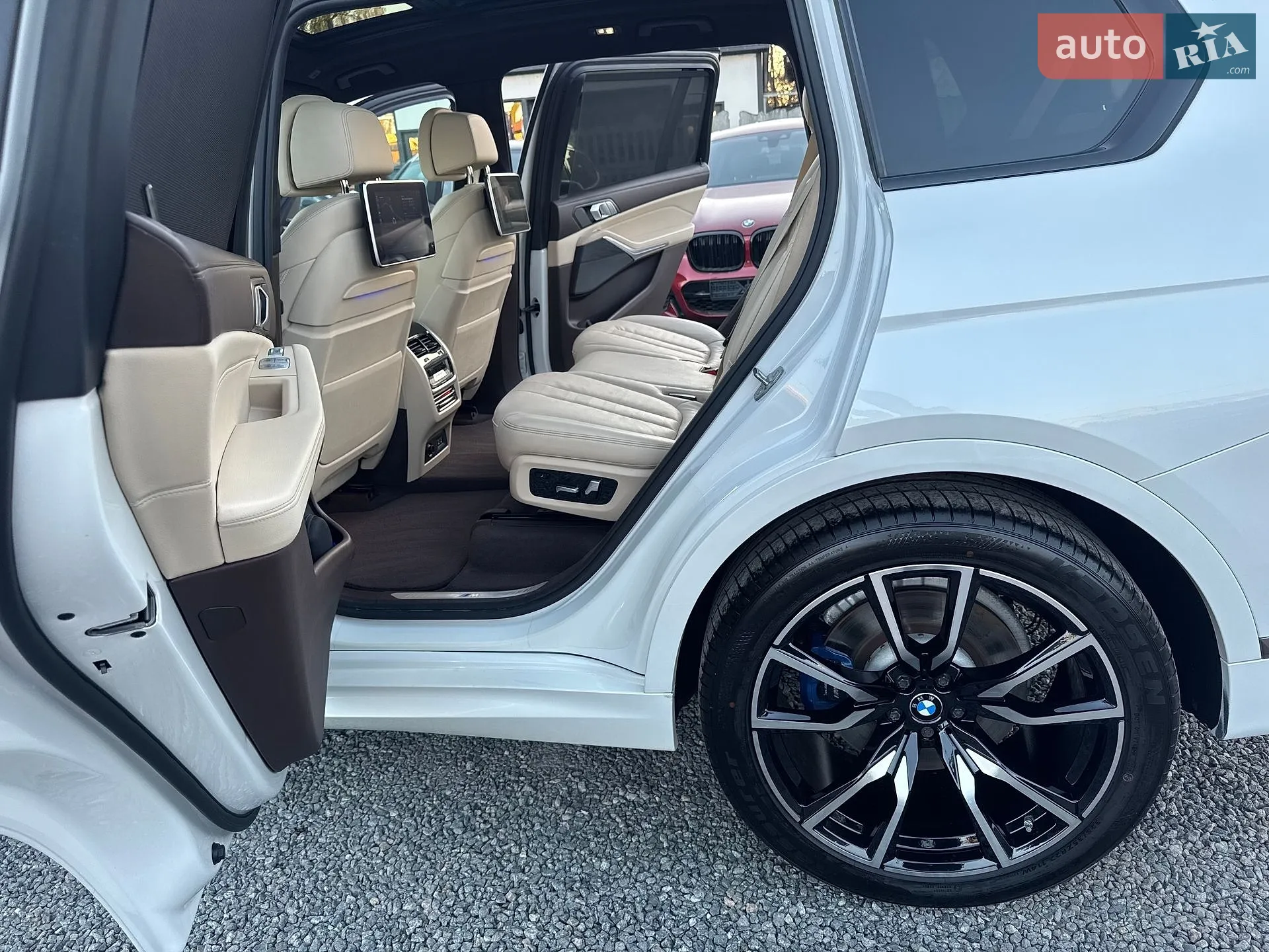 2019 BMW X7 - мініатюра 98