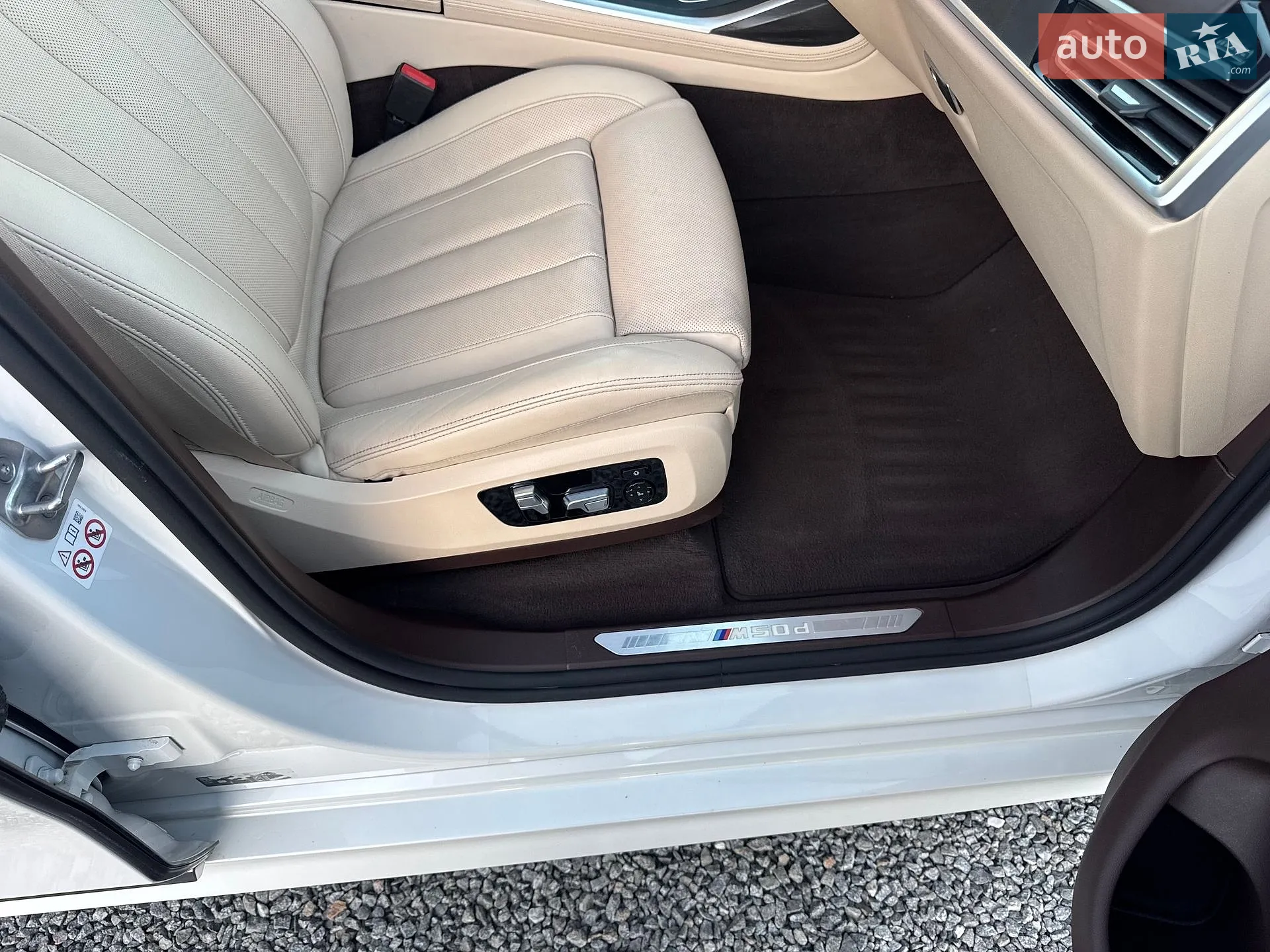 2019 BMW X7 - мініатюра 140