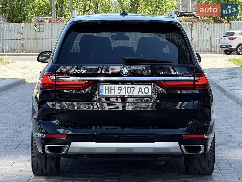 Внедорожник / Кроссовер BMW X7 2021 в Одессе