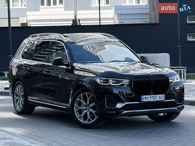 Внедорожник / Кроссовер BMW X7 2021 в Одессе