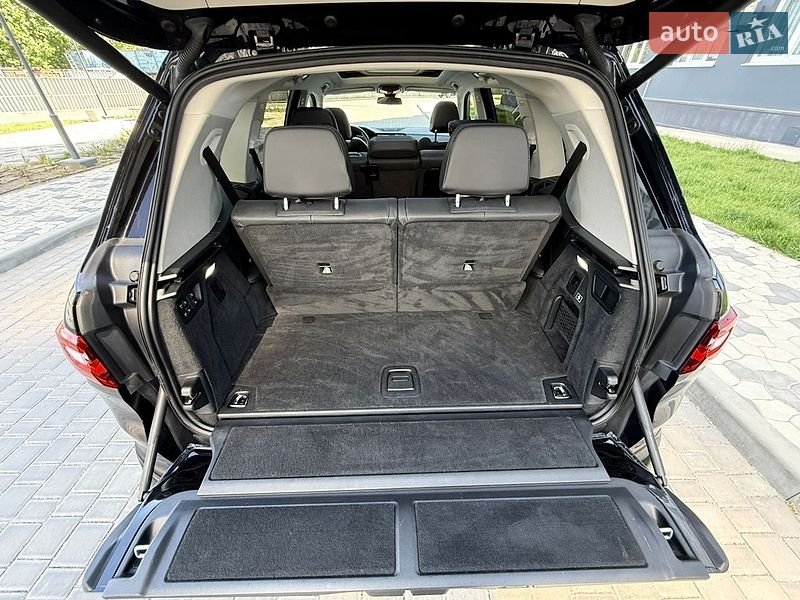 Внедорожник / Кроссовер BMW X7 2021 в Одессе