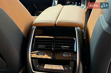 Внедорожник / Кроссовер BMW X7 2024 в Запорожье
