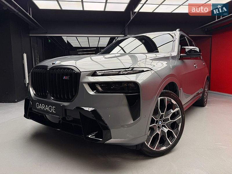 Внедорожник / Кроссовер BMW X7 2023 в Киеве