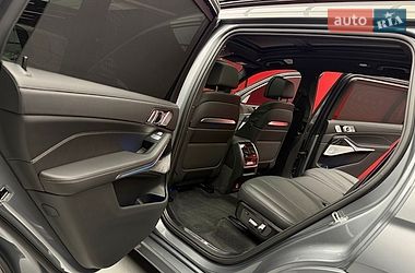 Внедорожник / Кроссовер BMW X7 2023 в Киеве