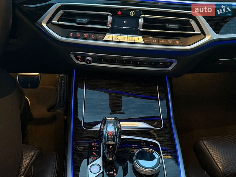 Внедорожник / Кроссовер BMW X7 2020 в Черновцах