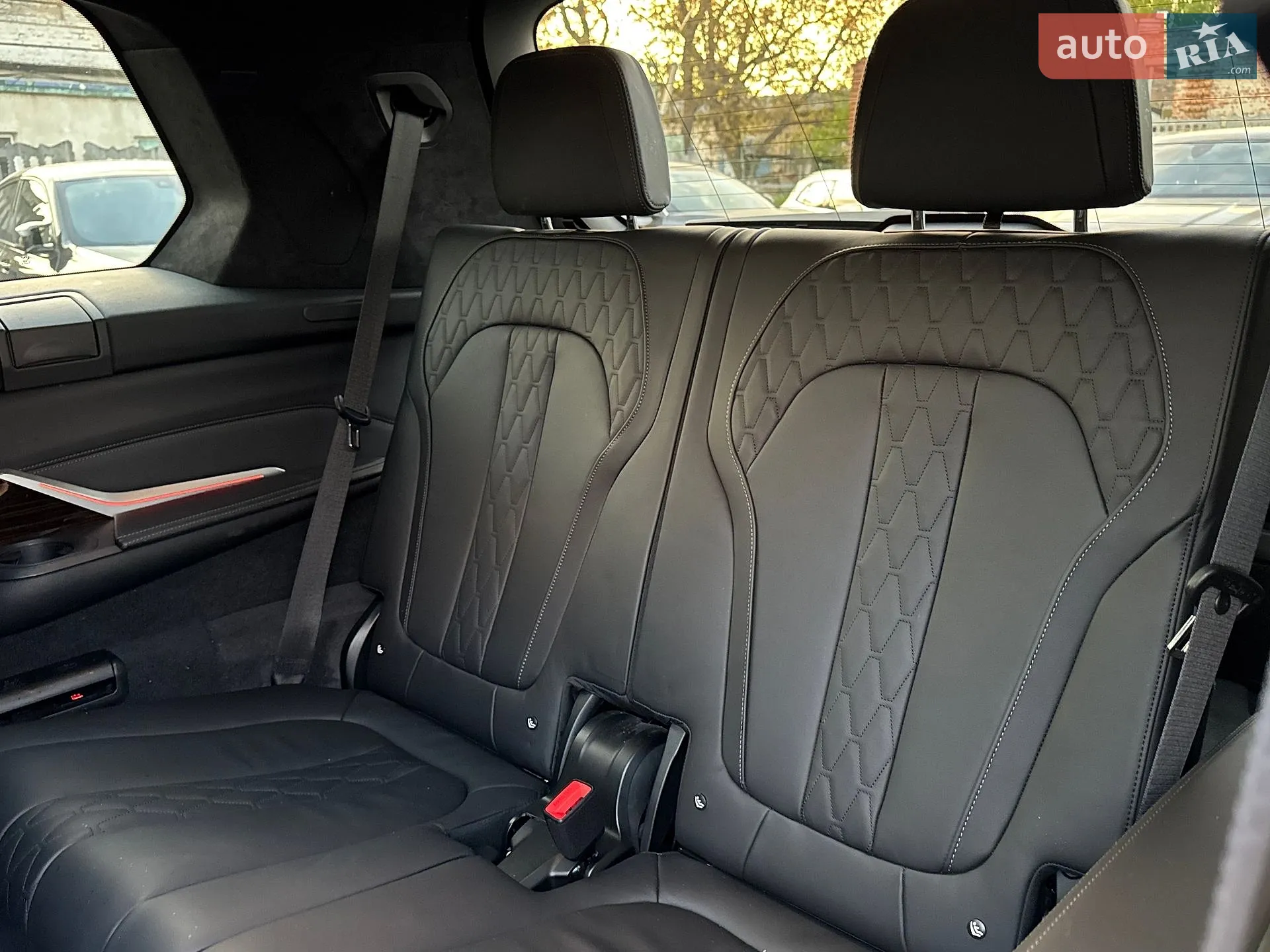 2019 BMW X7 - мініатюра 98