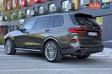 Внедорожник / Кроссовер BMW X7 2024 в Киеве