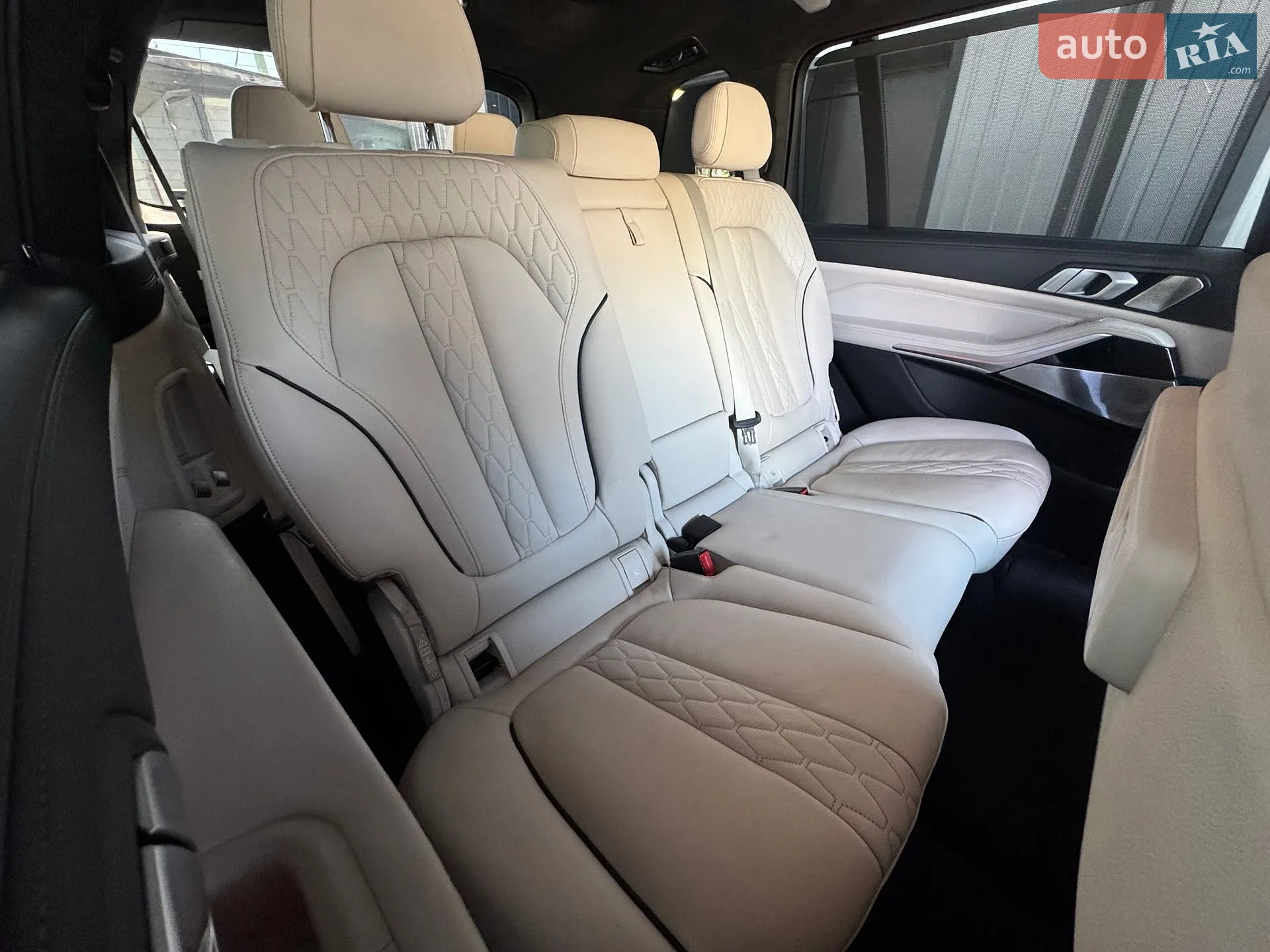 2019 BMW X7 - мініатюра 42