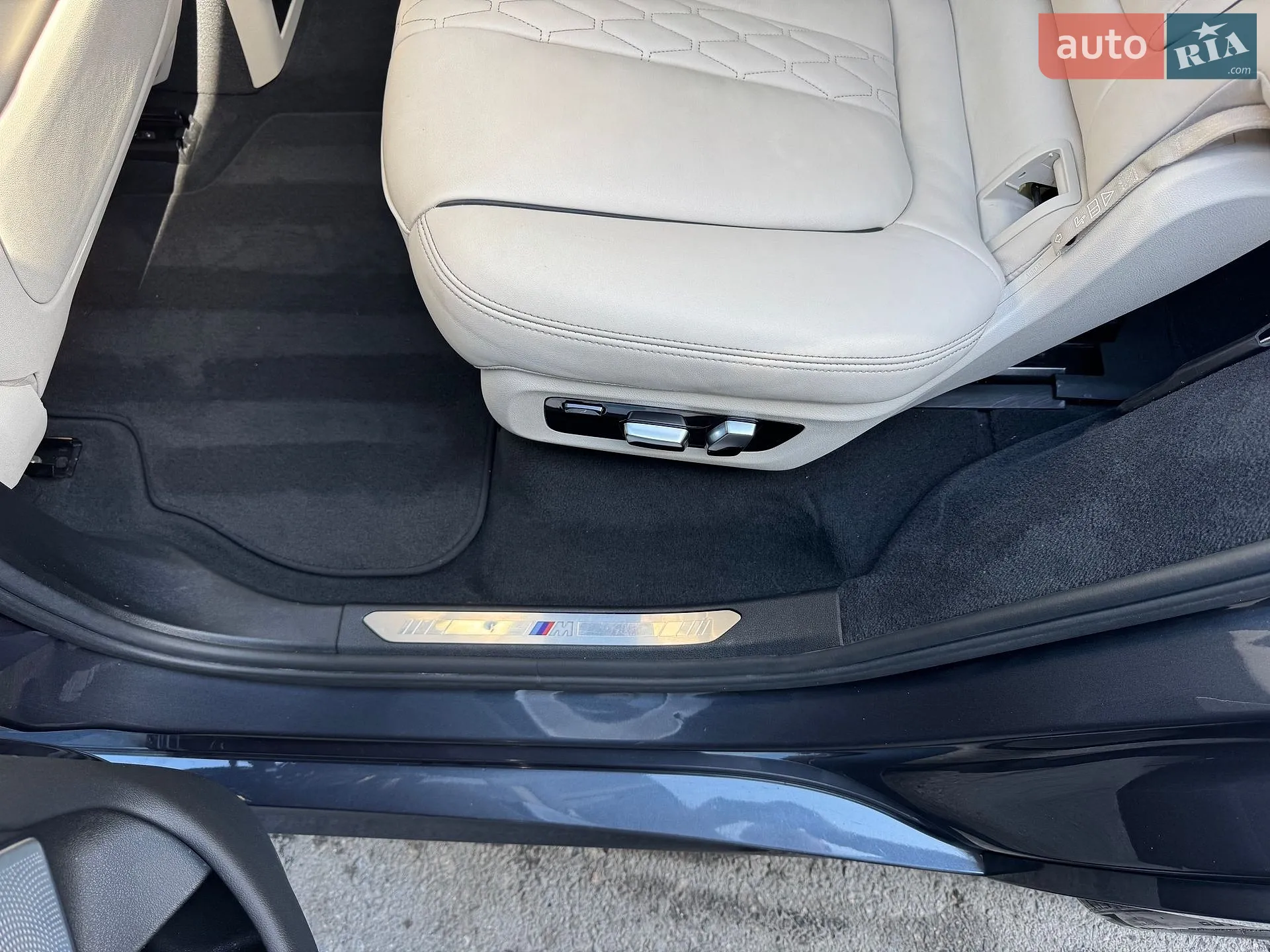 2019 BMW X7 - мініатюра 154