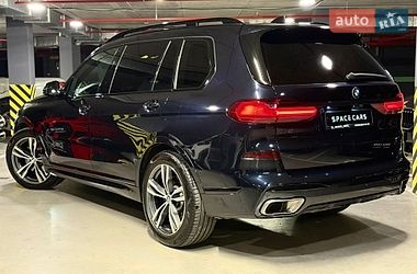 Внедорожник / Кроссовер BMW X7 2020 в Киеве
