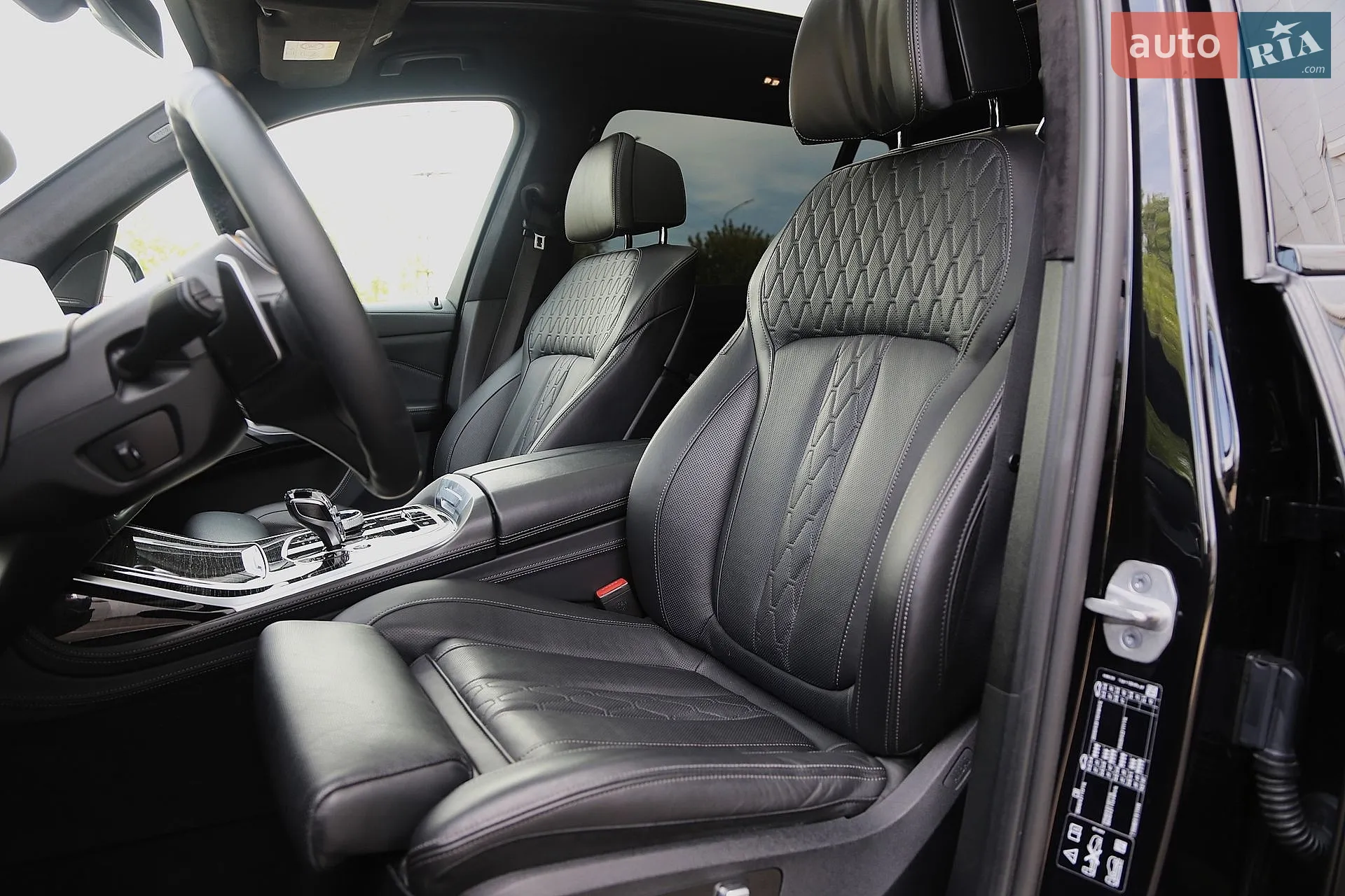2020 BMW X7 - мініатюра 9