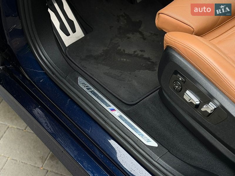 Внедорожник / Кроссовер BMW X7 2023 в Луцке