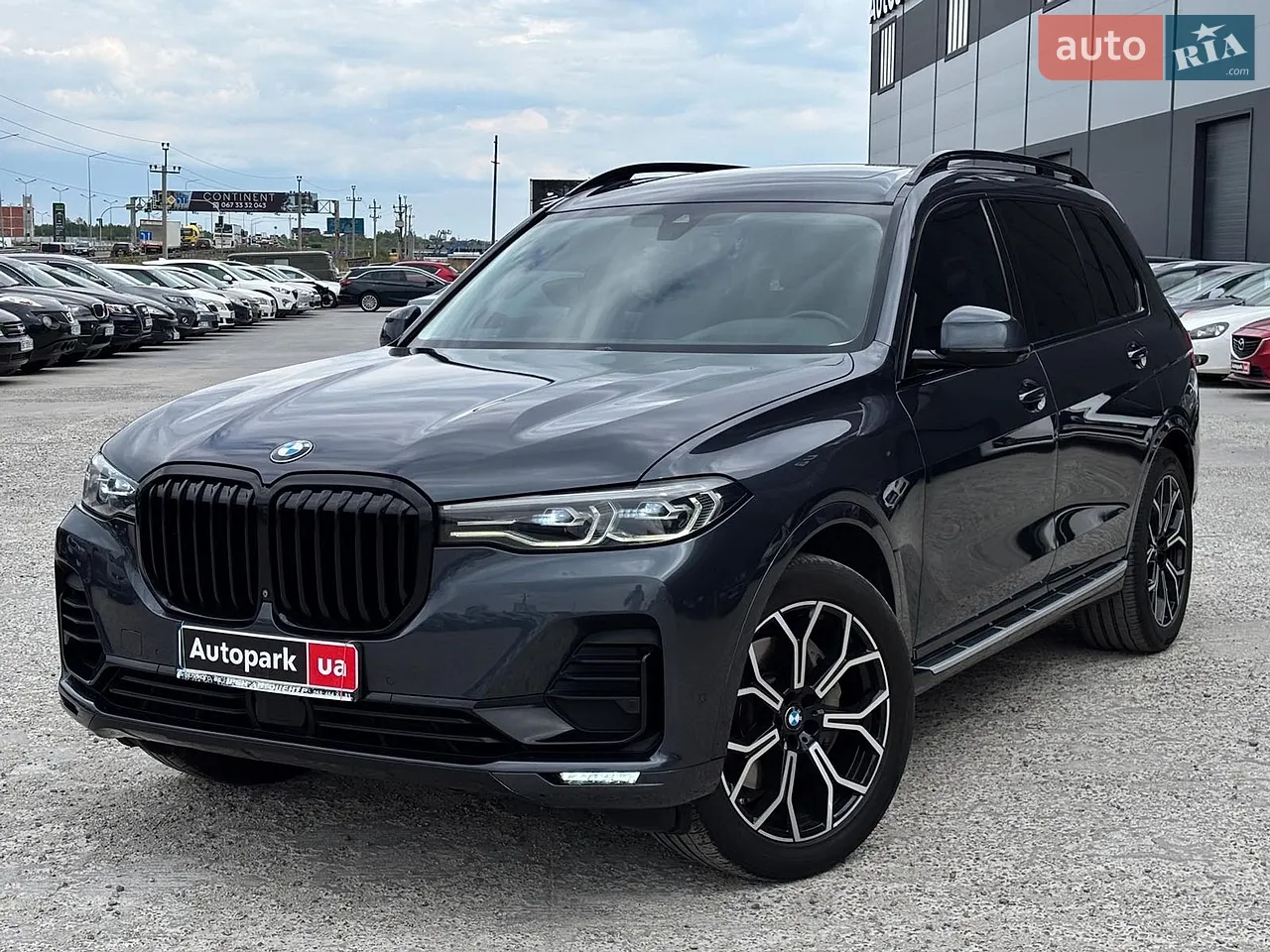 2020 BMW X7 - мініатюра 11