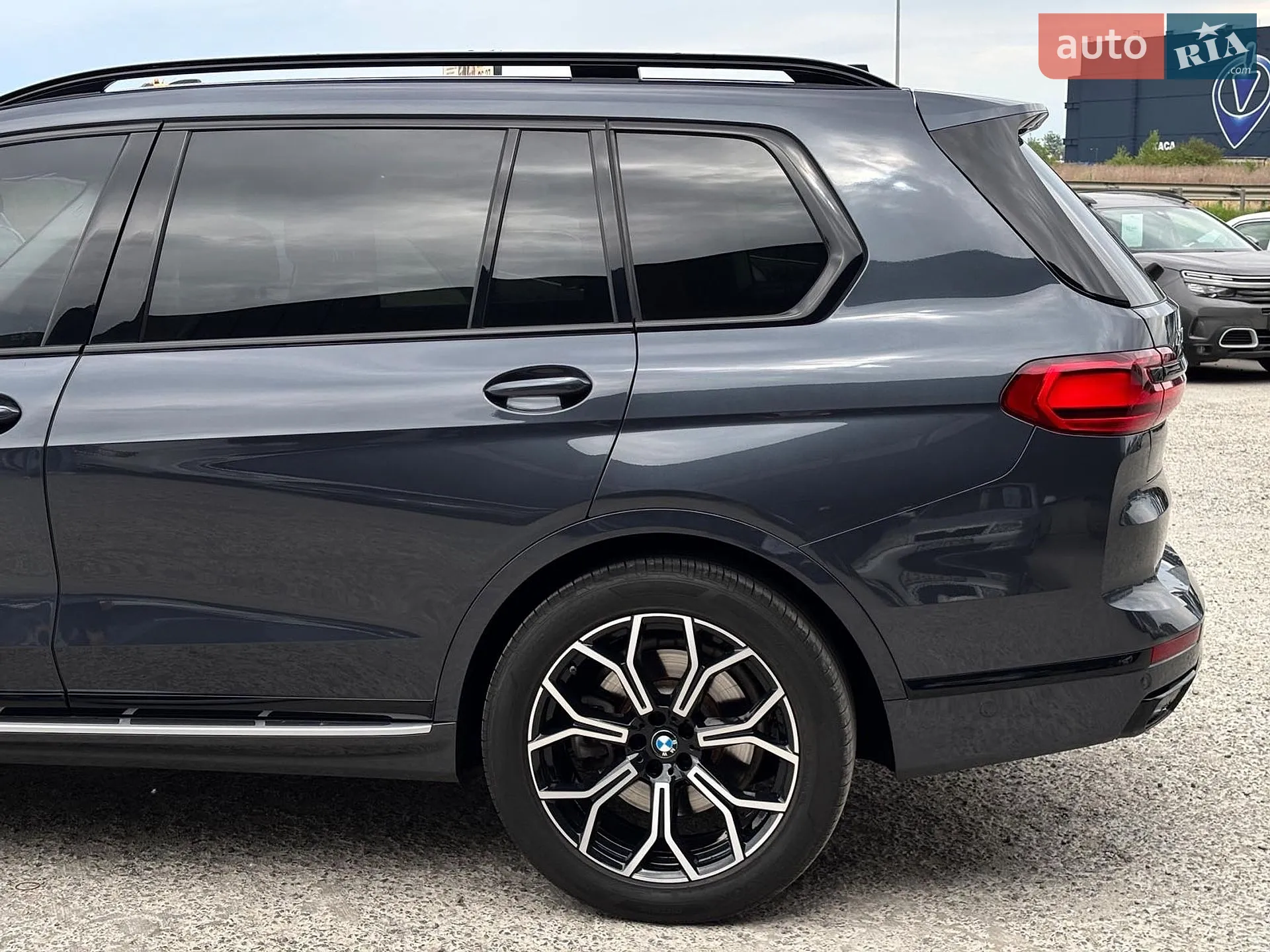 2019 BMW X7 - мініатюра 8