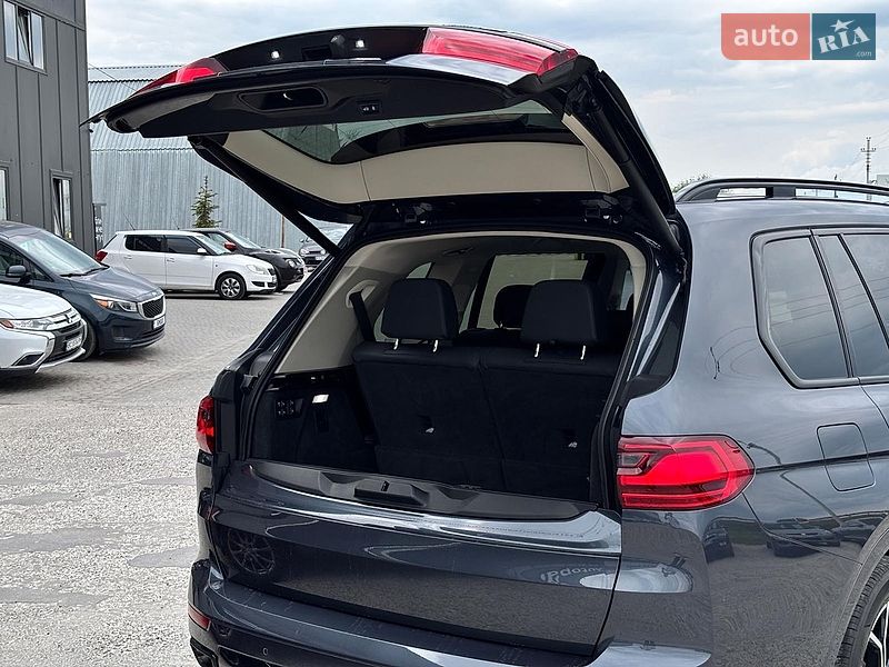 Внедорожник / Кроссовер BMW X7 2019 в Львове