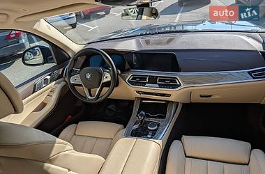Внедорожник / Кроссовер BMW X7 2019 в Киеве